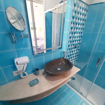 Visitponza - Le Naiadi Guest house *